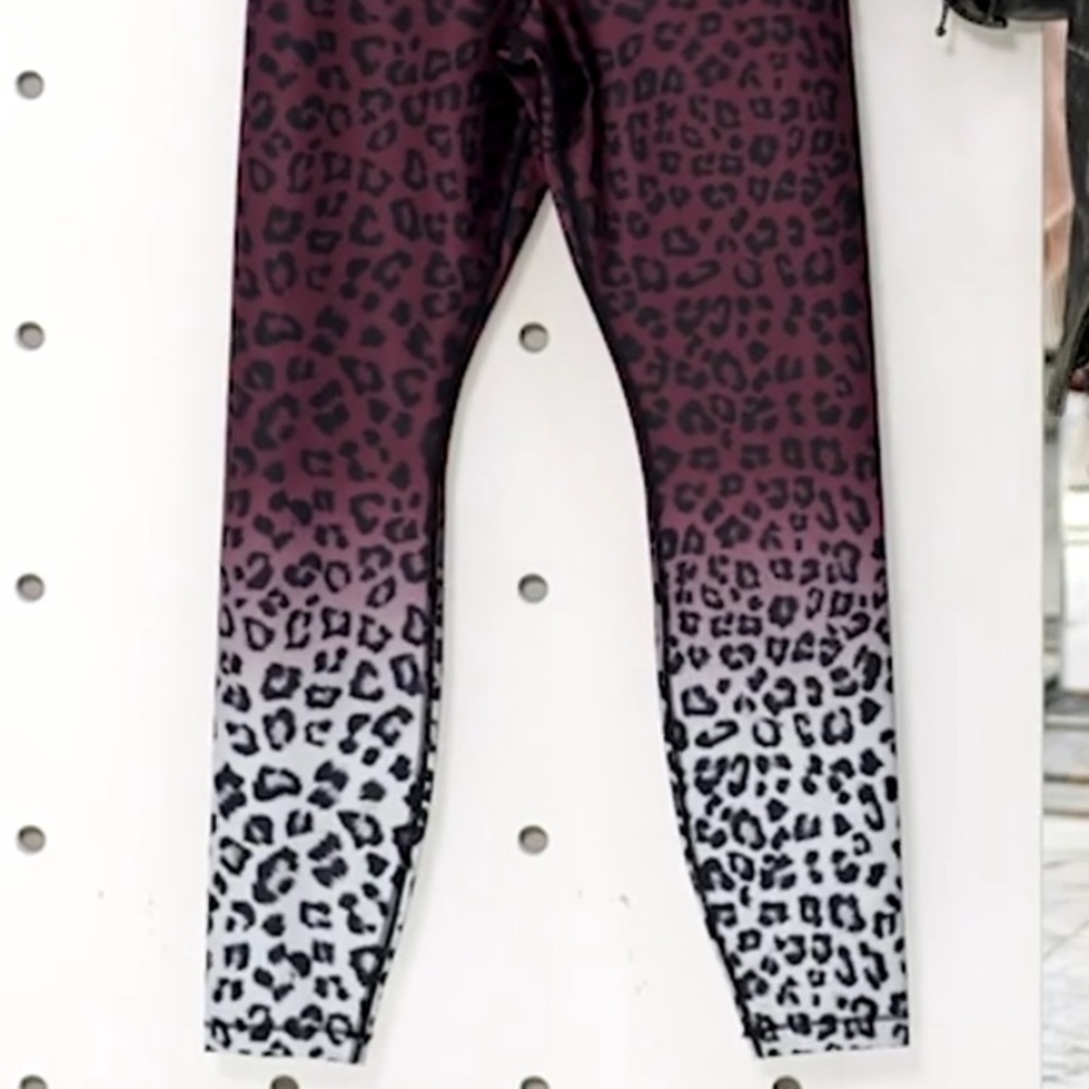 Good American ombré leopard leggings